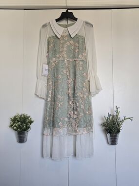 Pleated Collar Mint Green Floral Midi Dress